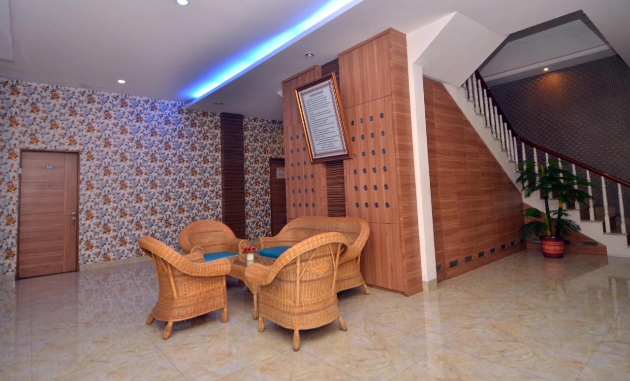 Hip Hope Hotel Banda Aceh Exterior foto