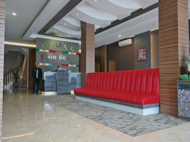 Hip Hope Hotel Banda Aceh Exterior foto